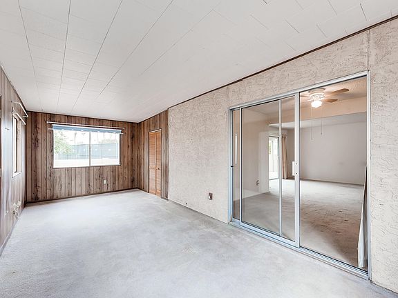4th image of 25826 S Parkside Dr