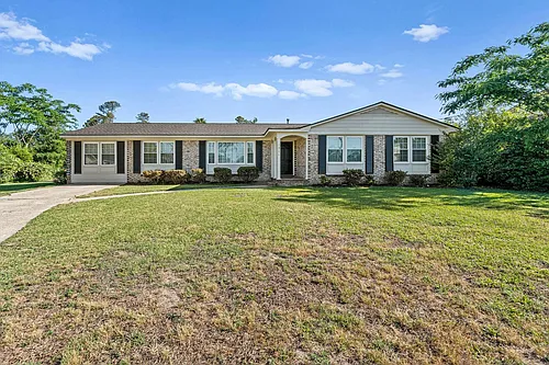 311 Gardners Mill Ct Photo 1