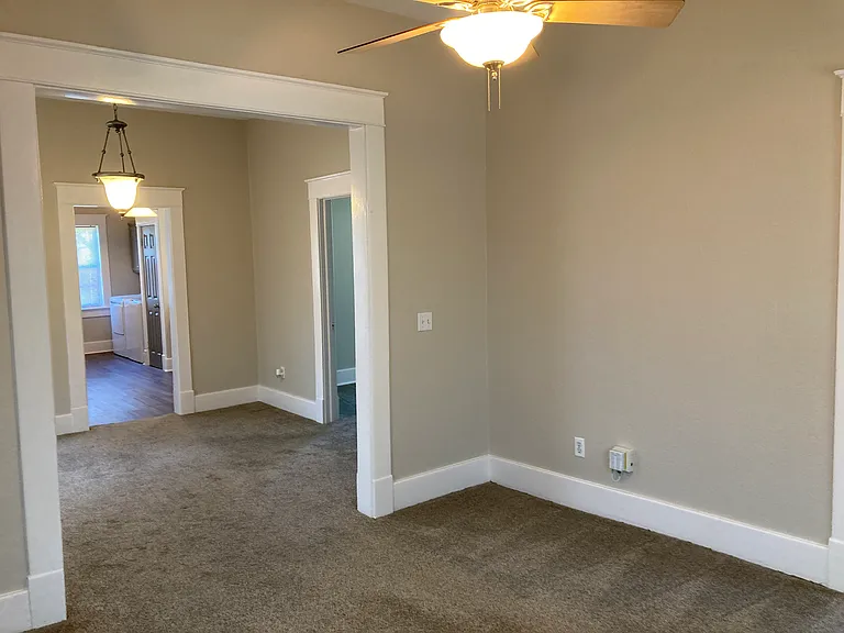 317 E Patti Page Blvd — Photo 9