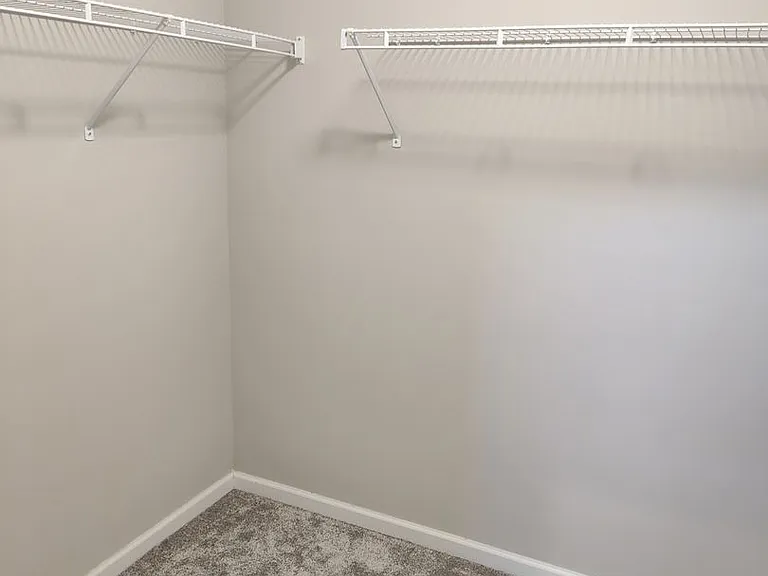 5236 Hampton St NE — Photo 12