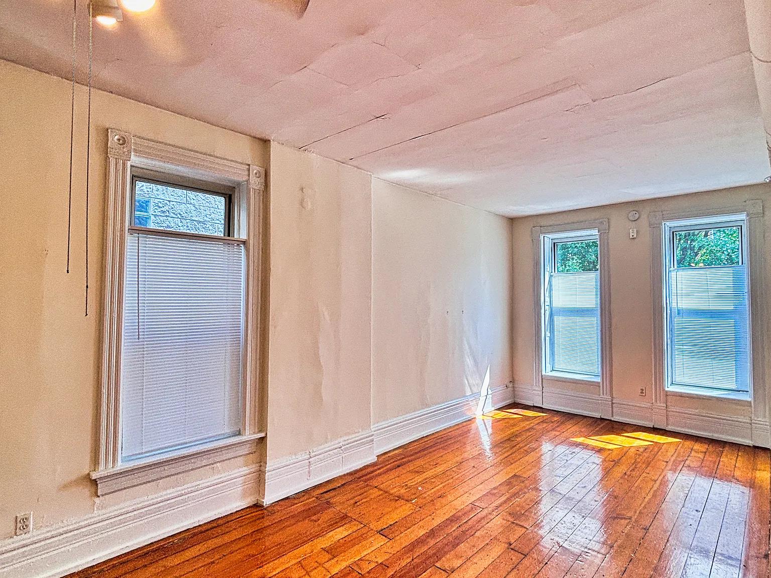 1 bed, $1,800 — Photo 3