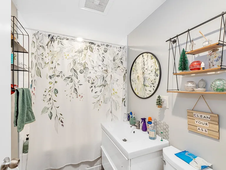 11 Pierce St #2 — Photo 3