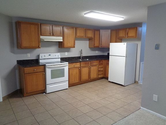 2nd image of 1323 Forest St
