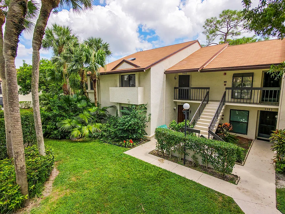 3362 Lucerne Park Dr