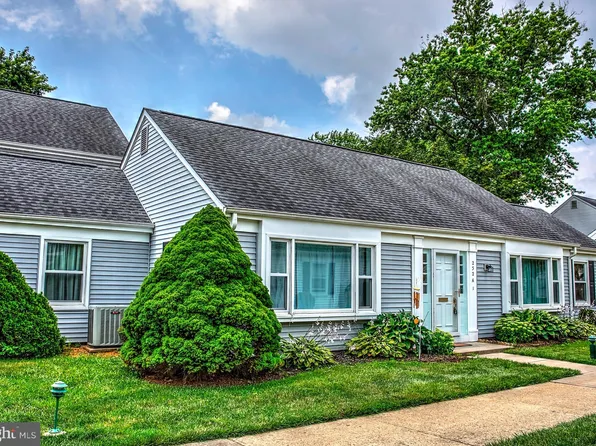 252 A Mystic Ln, Monroe Township, NJ 08831