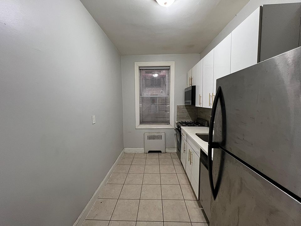 1st image of 3 Britton St #11E