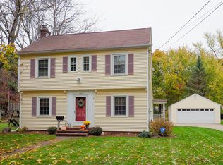 1607 Royce Ave, Kalamazoo, MI 49001