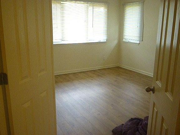 2nd image of 10 Kaalea Way #10