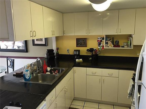3rd image of 5820 N Church Ave Unit 407