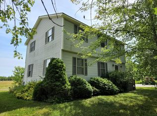 294 Coldbrook Rd, Hampden, ME 04444