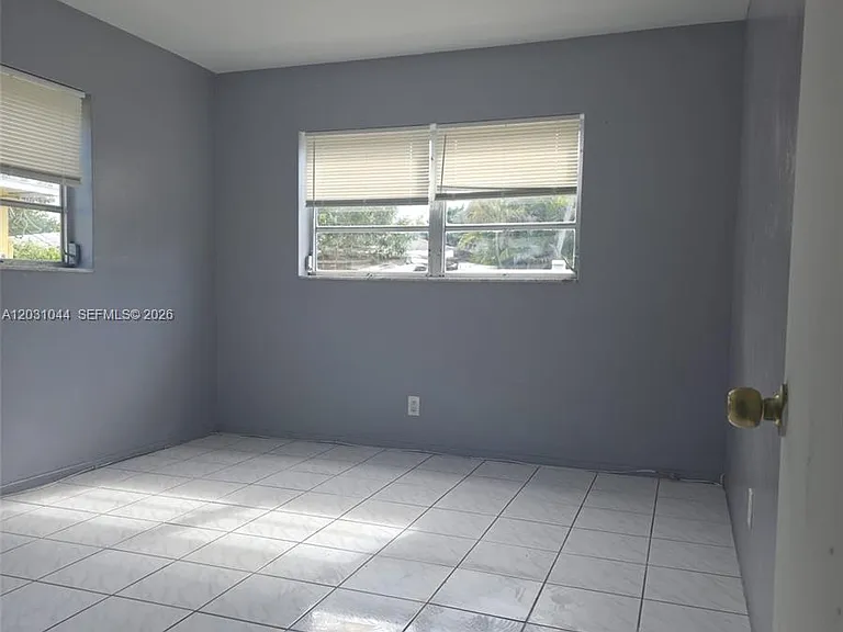 1610 Liberty St #1 — Photo 7