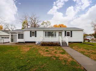 1440 E 27th Ct, Des Moines, IA 50317