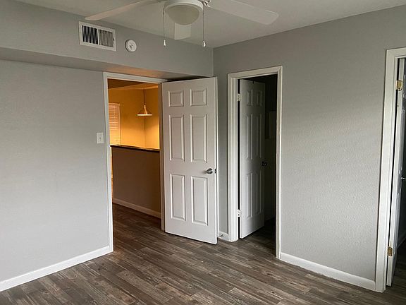 3rd image of 1314 E Grayson St APT 8