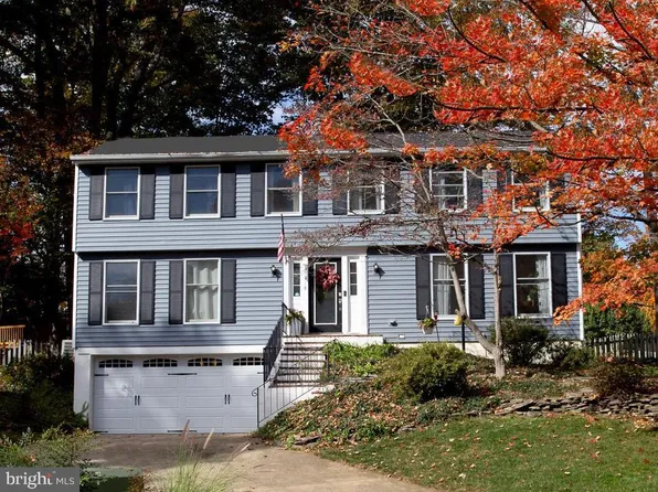 15518 Laurel Ridge Rd, Dumfries, VA 22025