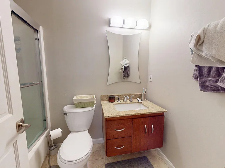5803 Hall St — Photo 26