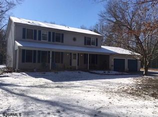 5871 Laurel St, Mays Landing, NJ 08330