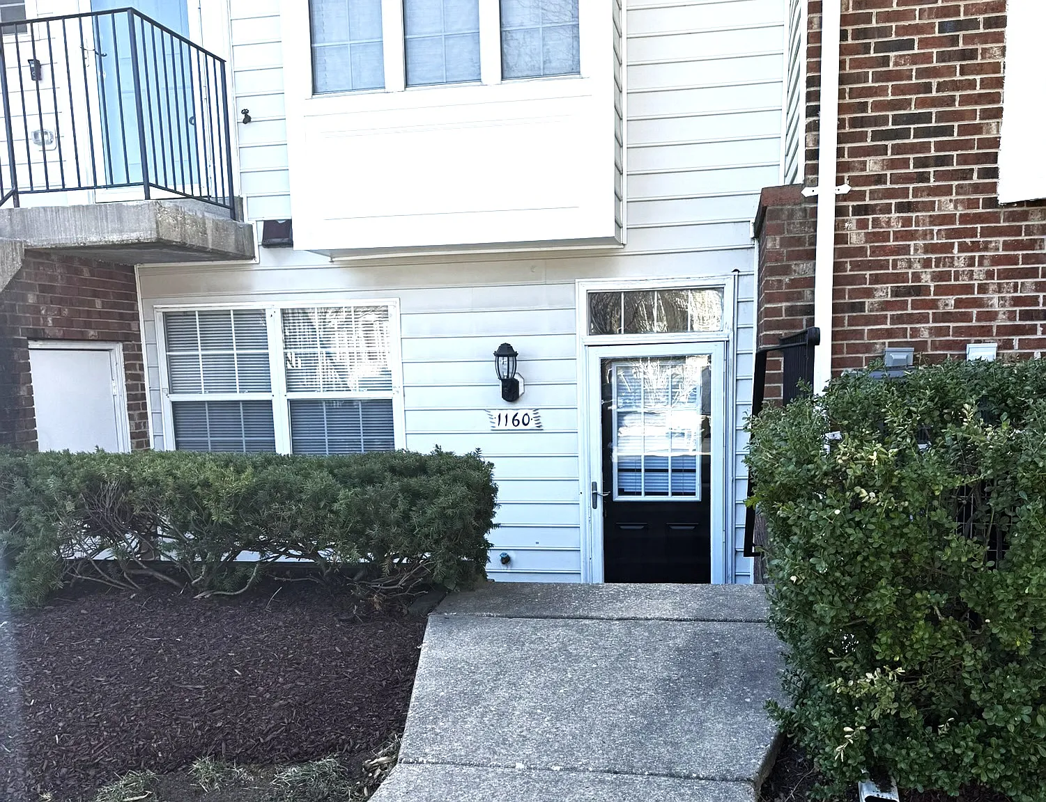 Quiet Location-Fenced Yard — Photo 1