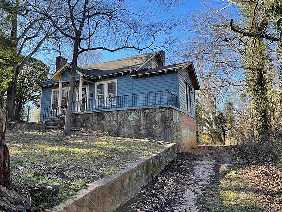 2nd image of 179 Watkins Ct