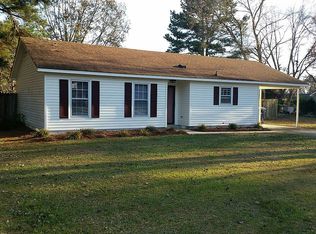 438 Milton Dr, Winterville, NC 28590