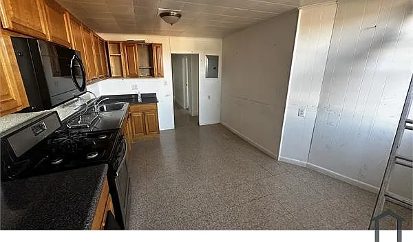 119 Highland Ave #1R — Photo 9