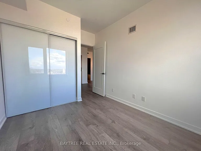 5 Defries St #2101 — Photo 3