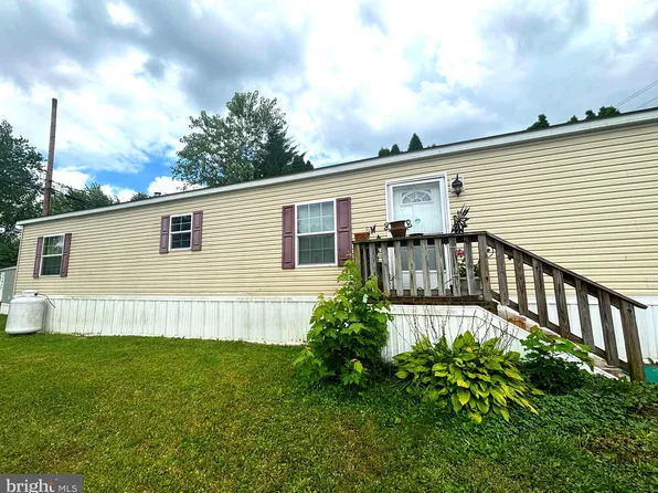 5136 Roseberry Dr, Doylestown, PA 18902