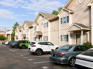 485 Saddle River Rd APT 18, Saddle Brook, NJ 07663