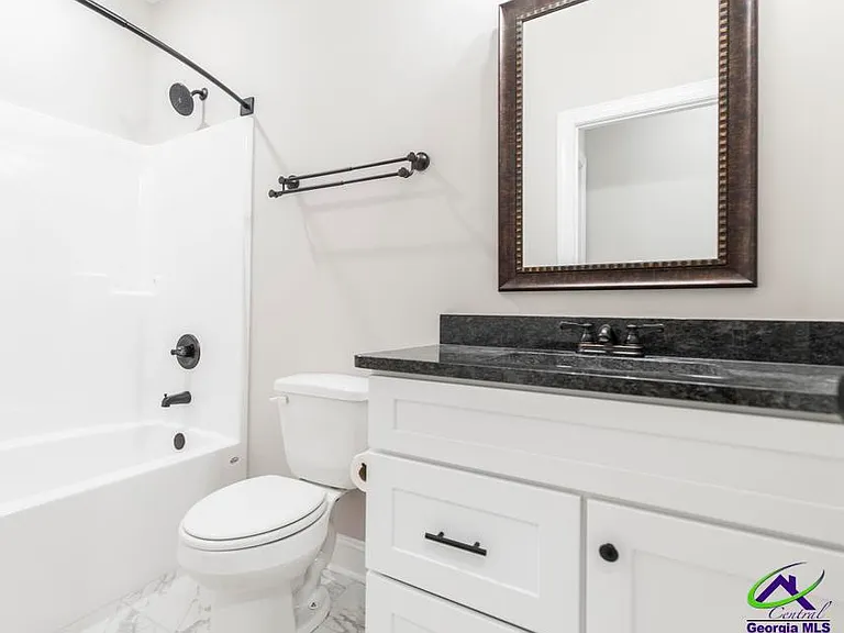 113 Garrett Ln — Photo 18