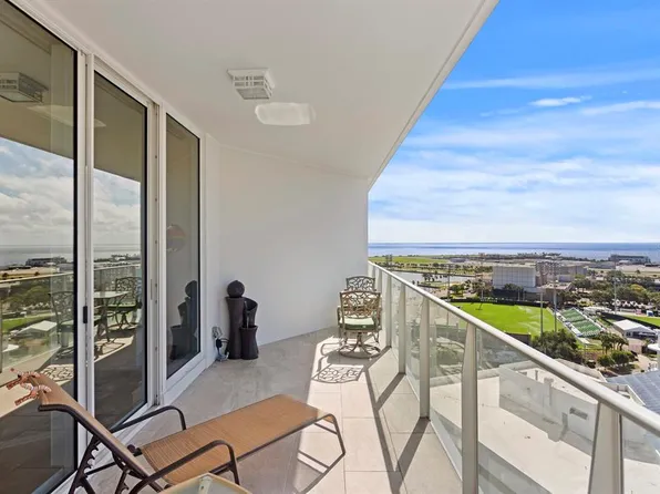 175 1st St S APT 1603, Saint Petersburg, FL 33701