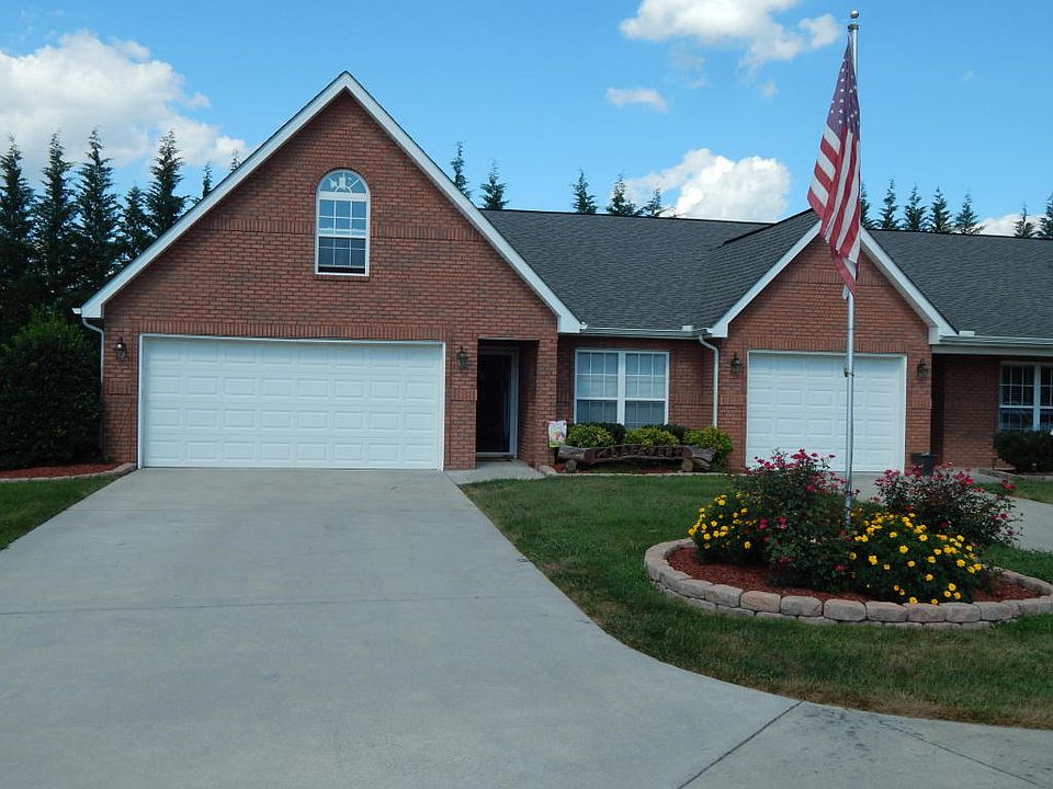 1st image of 3020 Yearling Ln