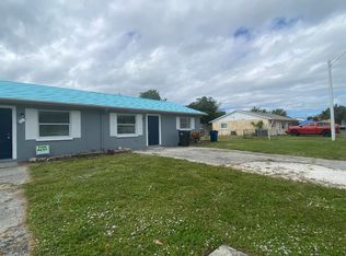 4520 68th St W #A, Bradenton, FL 34210