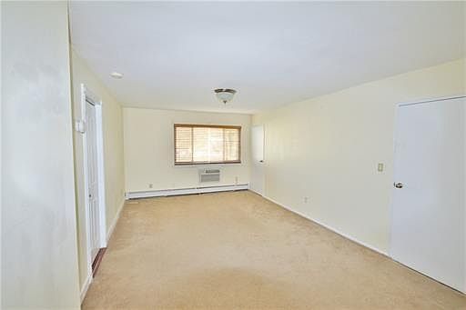 Bright & Spacious Living Room