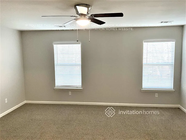 2530 Mayfair Dr — Photo 9