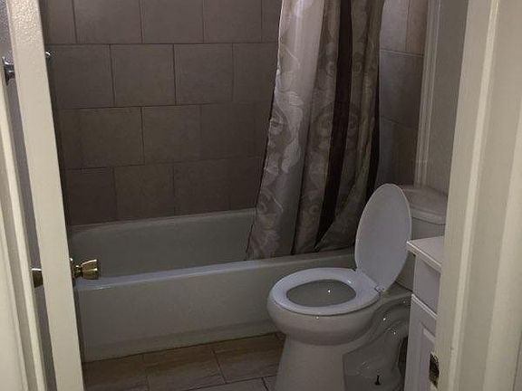2nd image of 17951 Roscoe Blvd APT 1
