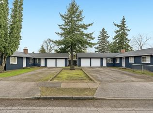 15544 NE Couch St, Portland, OR 97230