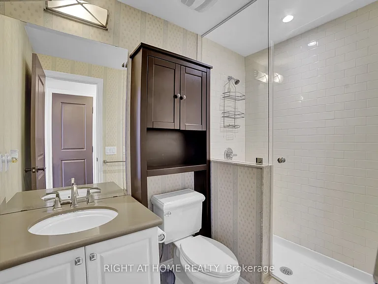 288 Raymond Rd — Photo 34