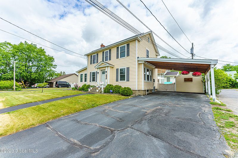 3rd image of 1009 Washington Avenue
