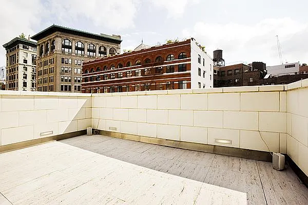 Rented by Modlin Group | media 7