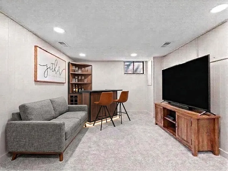 Bonus Basement Space 2
