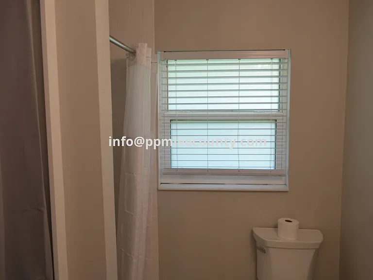 5215 Rutland Ct — Photo 8