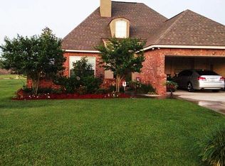 2858 Garden Lakes Dr, Paulina, LA 70763