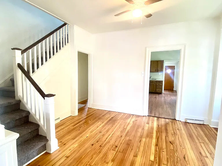 2 Green Ave — Photo 7