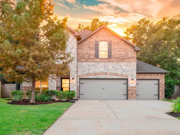 201 Rose Gum Ct, Willis, TX 77318