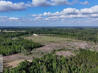 1 Kennedy Rd, Baxley, GA 31513