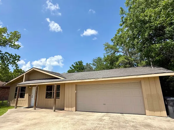 197 Osborne Dr, Bridge City, TX 77611