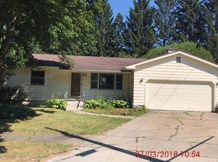 5900 Kyes Rd, Lansing, MI 48911