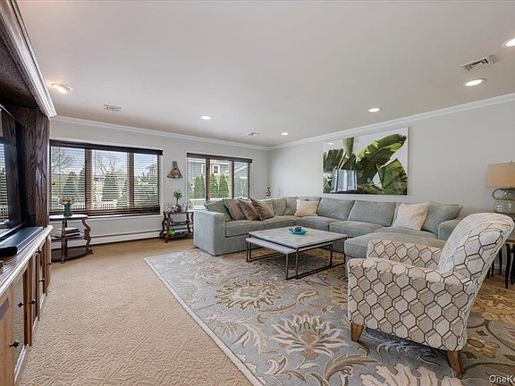2nd image of 22 Willa Way