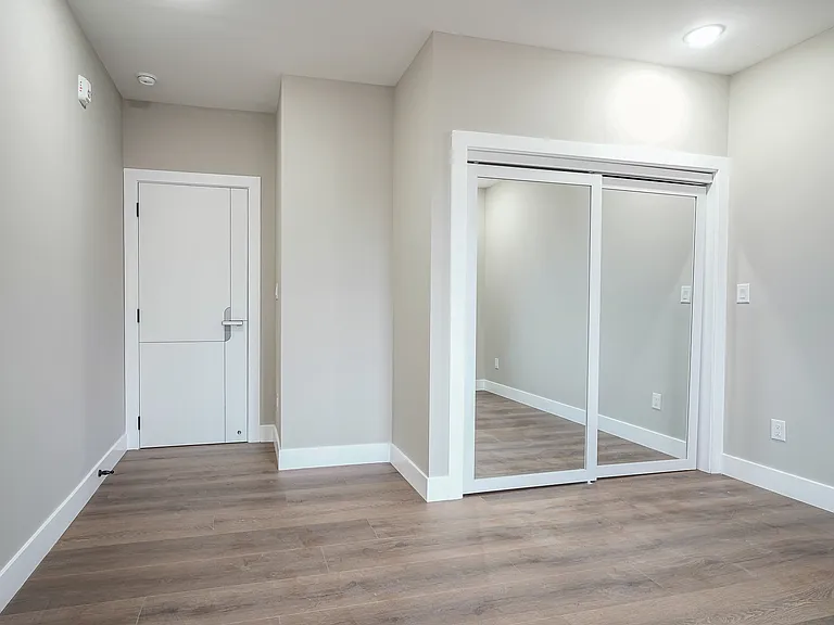 4432 Wingate St #302 — Photo 10