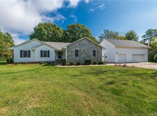 105 Tamer Rd, Mooresville, NC 28117