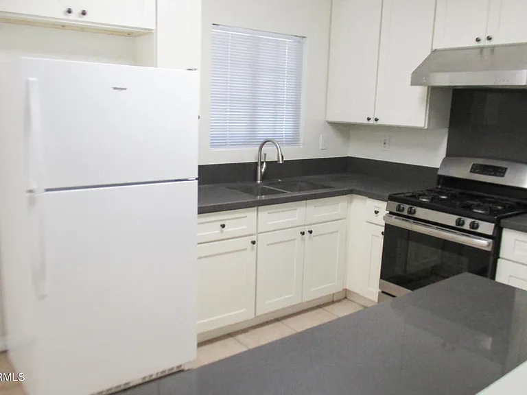 3102 Walnut Grove Ave — Photo 1